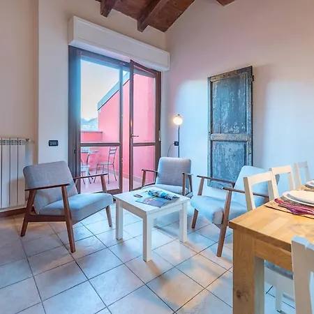 3-bedroom Lake View Casa Della Famiglia